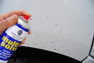 How to Get Oil off Car Paint